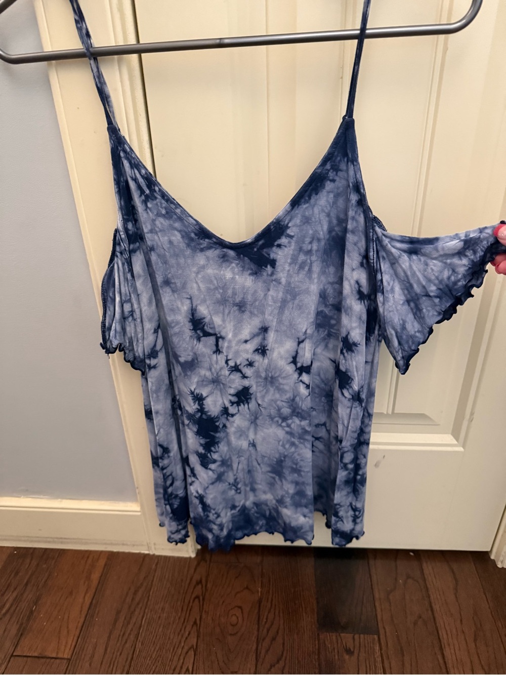 American Eagle Outfitters Blue Tie-Dye Cold-Shoulder Camisole